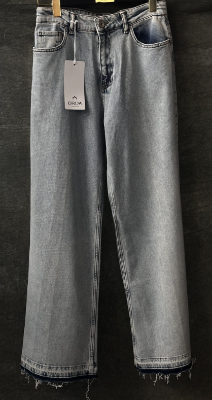 Screenshot 2025-03-13 at 1.38.45 PM Jeans - 718 - الصورة 3
